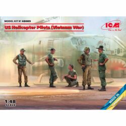 ICM48089 ICM US Helicopter Pilots (Vietnam War) 1:48